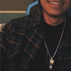 Meet your Posher, Buddy